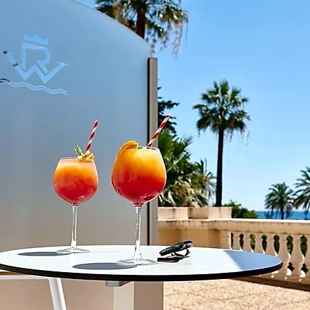 Bleues Royal Westminster Hotel 3*