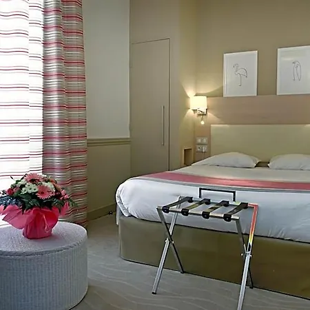 Hotel Bleues Royal Westminster 3*