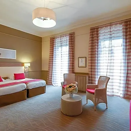 Hotel Bleues Royal Westminster 3*